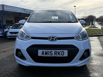 Used Hyundai i10 2015 for sale - 77720602: Photo