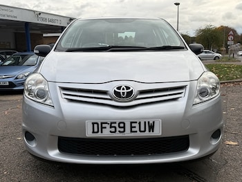 Used Toyota Auris 2010 for sale - 76320169: Photo