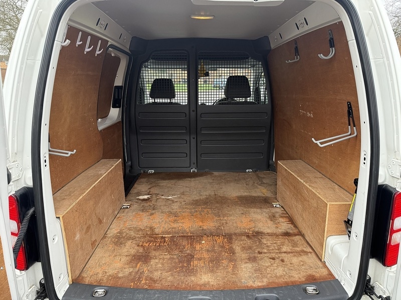 Used Volkswagen Caddy 2014 for sale - 77594942: Photo 12