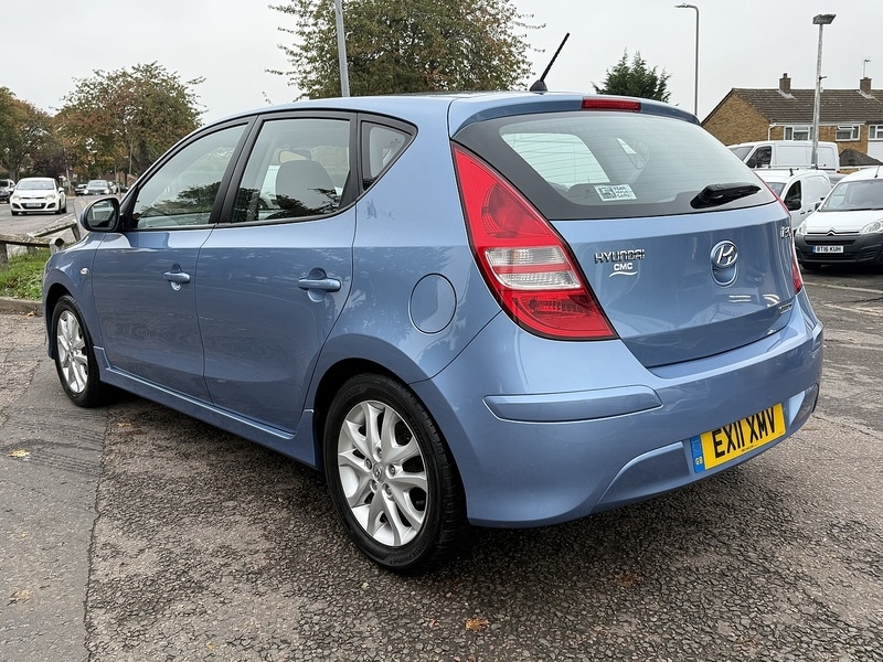 Used Hyundai i30 2011 for sale - 76357058: Photo 4