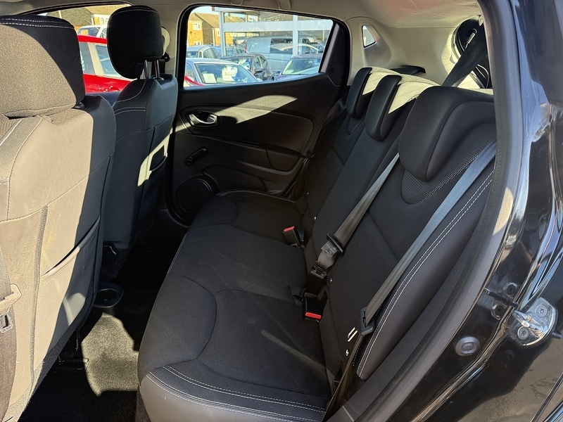 Used Renault Clio 2017 for sale - 76643061: Photo 14