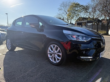 Used Renault Clio 2017 for sale - 76643061: Photo