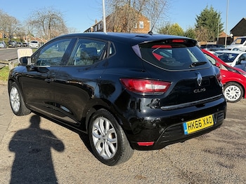Used Renault Clio 2017 for sale - 76643061: Photo