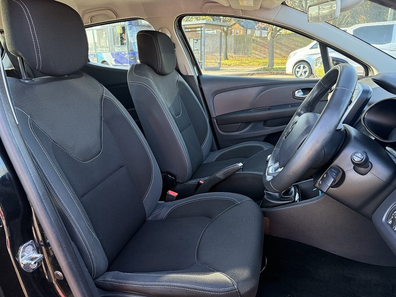 Used Renault Clio 2017 for sale - 76643061: Photo 8