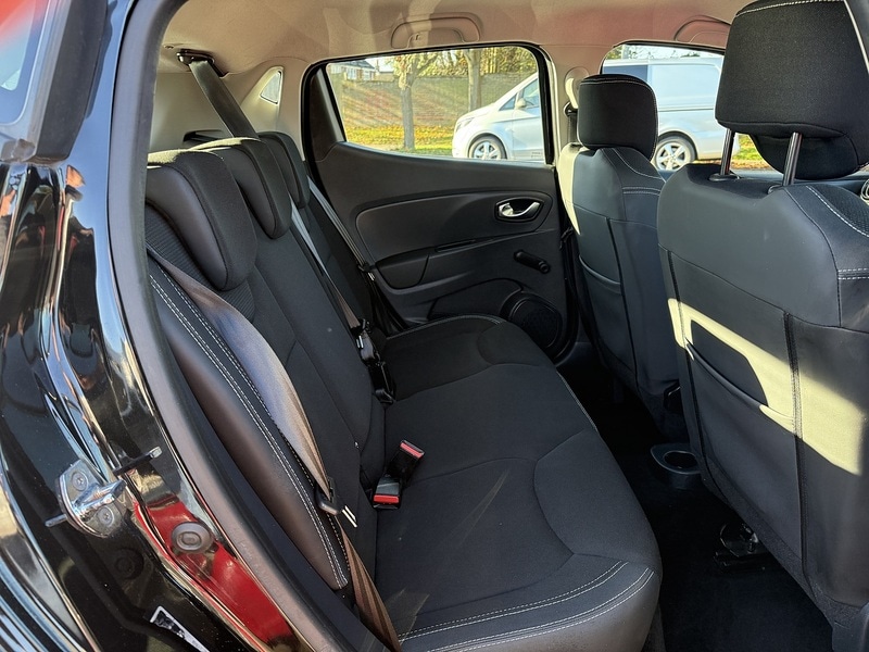 Used Renault Clio 2017 for sale - 76643061: Photo 9