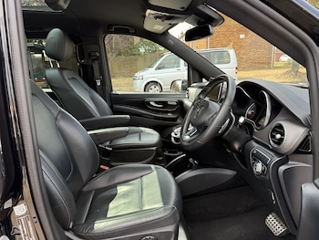 Used Mercedes-Benz V-Class 2018 for sale - 79346344: Photo