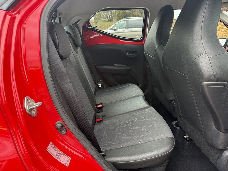 Used Toyota AYGO 2016 for sale - 77681431: Photo 9