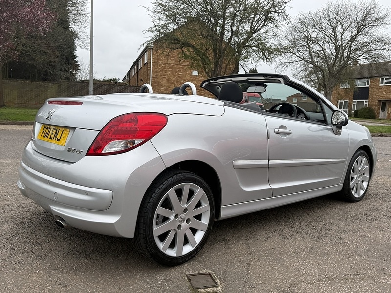 Used Peugeot 207 2011 for sale - 78004003: Photo 6