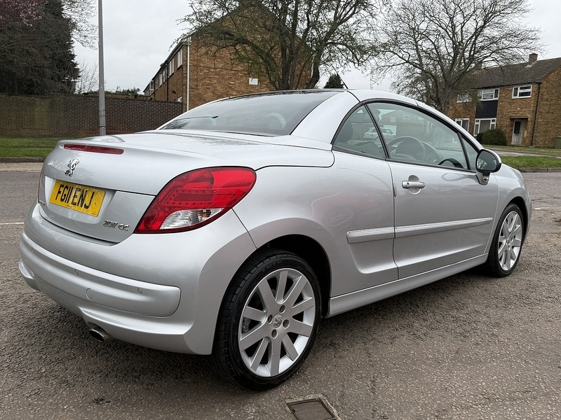 Used Peugeot 207 2011 for sale - 78004003: Photo 8