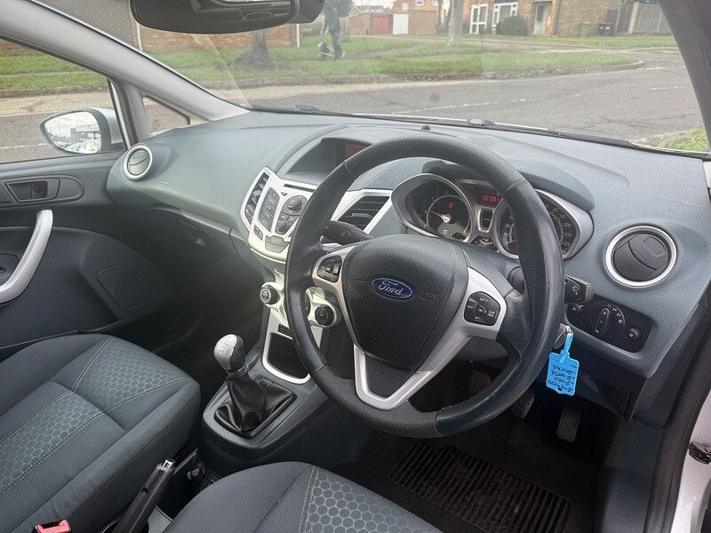 Used Ford Fiesta 2009 for sale - 77418364: Photo 8