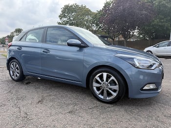 Used Hyundai i20 2015 for sale - 79667435: Photo