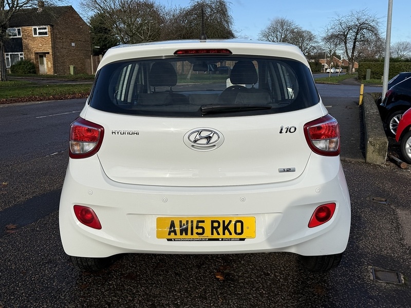 Used Hyundai i10 2015 for sale - 76626989: Photo 5