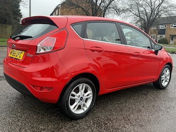 Used Ford Fiesta 2015 for sale - 77437815: Photo