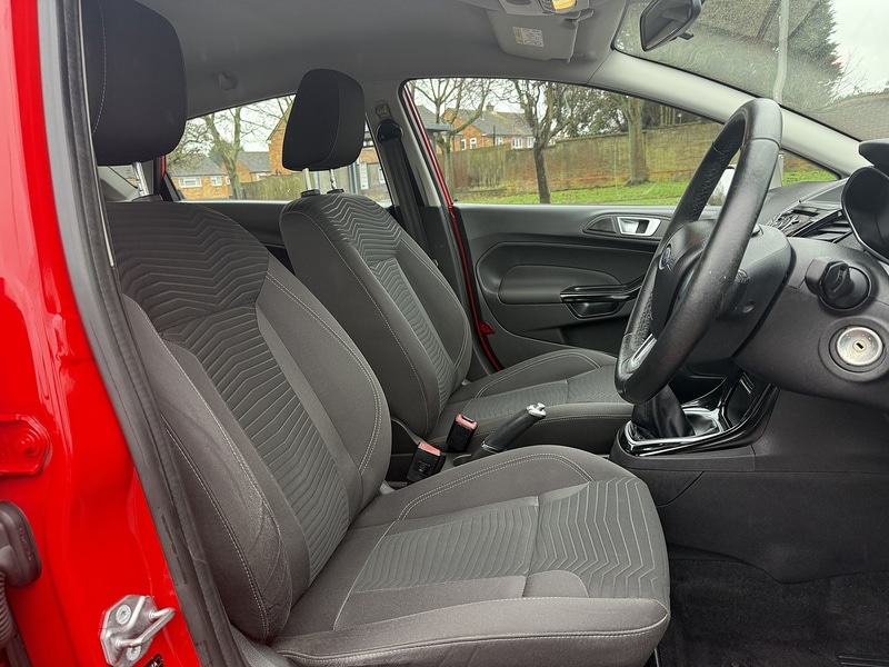 Used Ford Fiesta 2015 for sale - 77437815: Photo 8