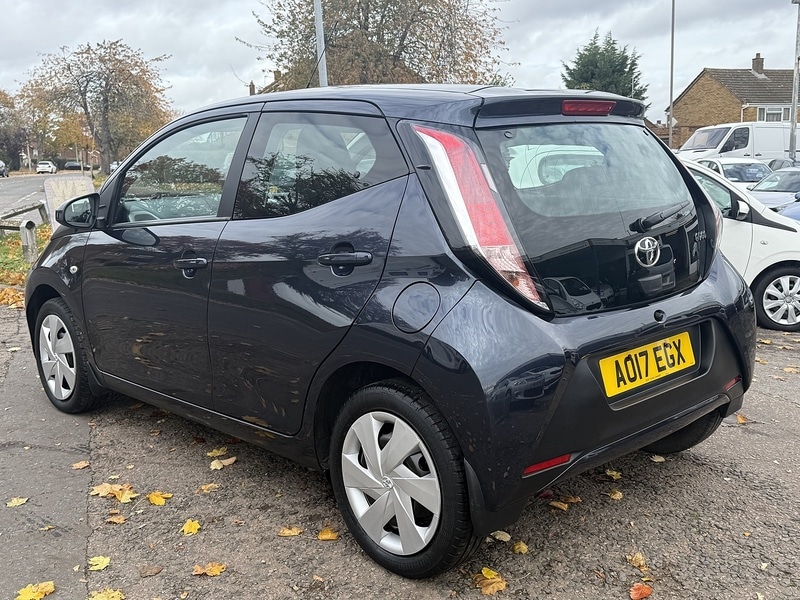 Used Toyota AYGO 2017 for sale - 76368283: Photo 4