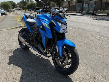 Used Suzuki GSX-S 2020 for sale - bike-79359343: Photo