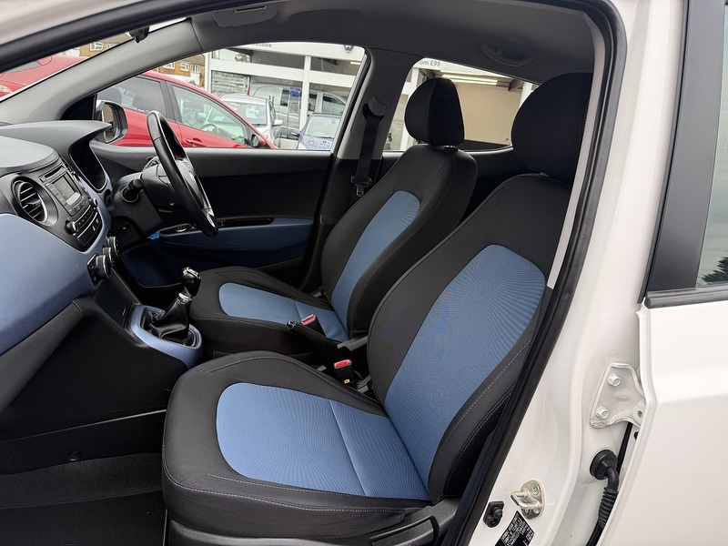 Used Hyundai i10 2014 for sale - 76224102: Photo 11