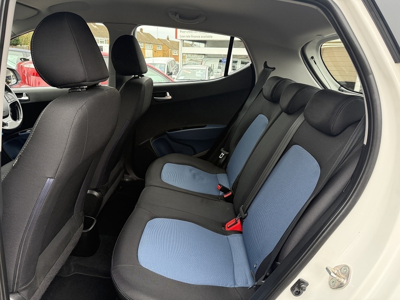 Used Hyundai i10 2014 for sale - 76224102: Photo 12