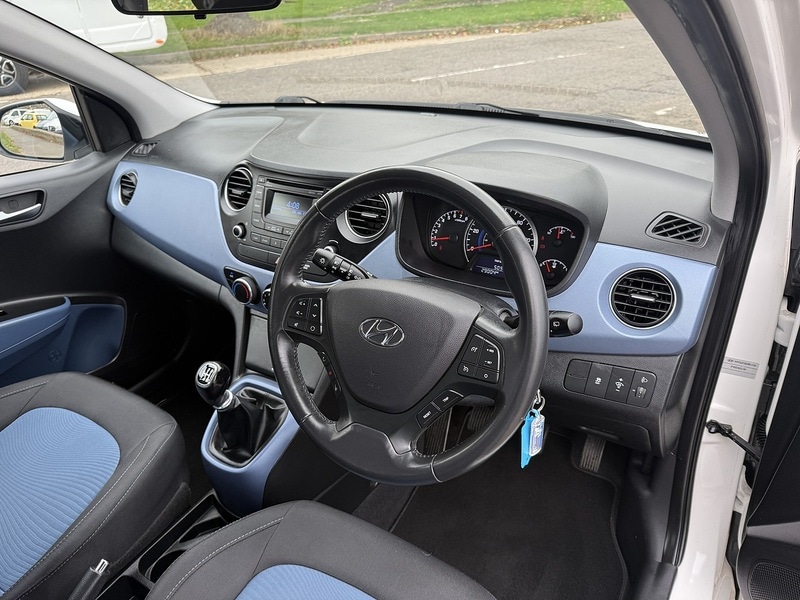 Used Hyundai i10 2014 for sale - 76224102: Photo 6