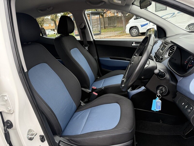 Used Hyundai i10 2014 for sale - 76224102: Photo 7