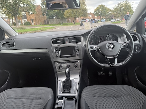 Used Volkswagen Golf 2013 for sale - 76039931: Photo 10