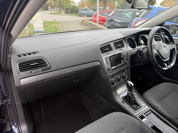 Used Volkswagen Golf 2013 for sale - 76039931: Photo 11