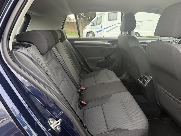 Used Volkswagen Golf 2013 for sale - 76039931: Photo 9