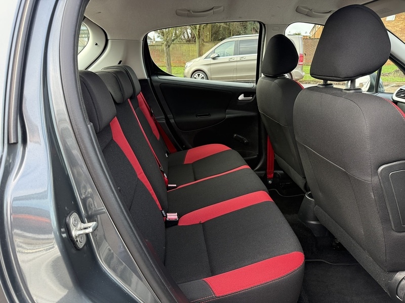 Used Peugeot 207 2010 for sale - 77535587: Photo 9