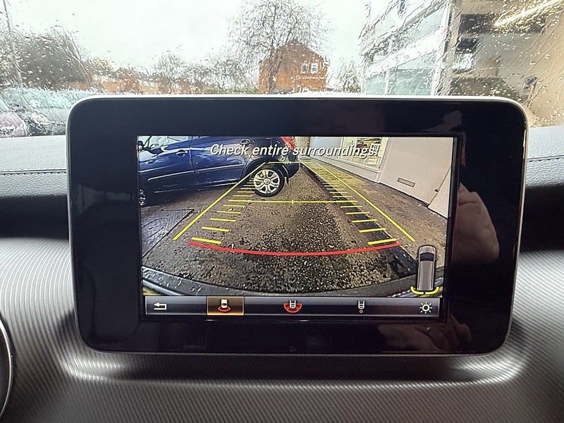 Used Mercedes-Benz V-Class 2015 for sale - 76792999: Photo 16