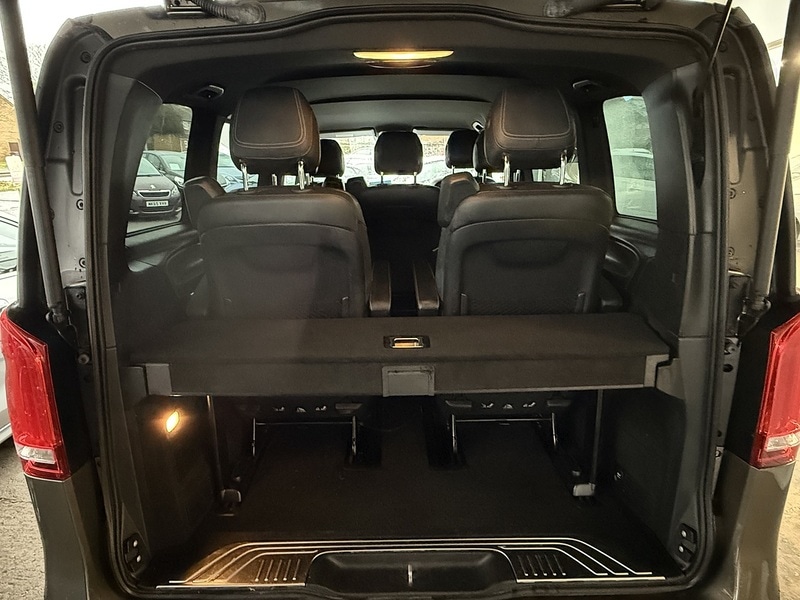 Used Mercedes-Benz V-Class 2015 for sale - 76792999: Photo 23