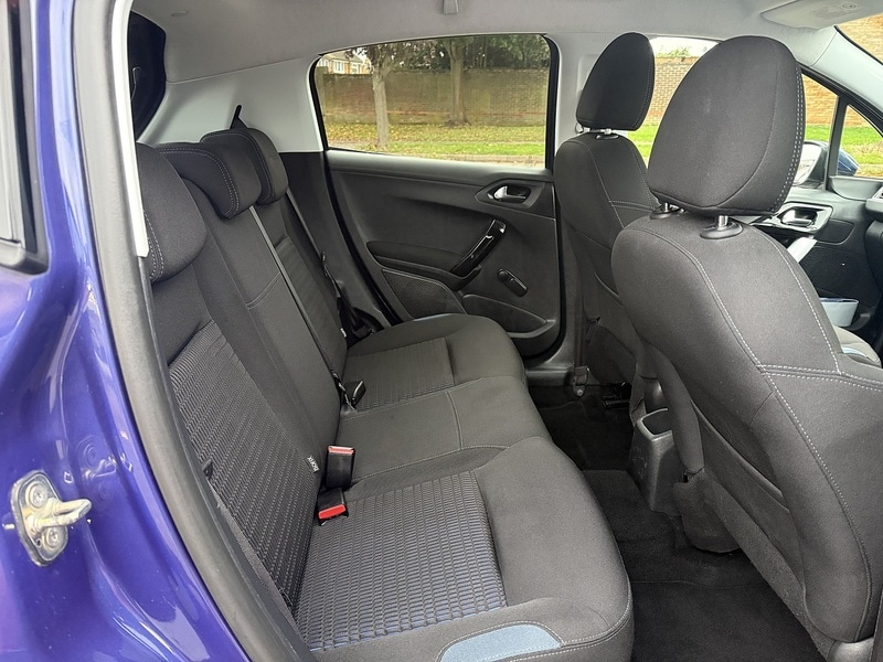 Used Peugeot 208 2013 for sale - 76236270: Photo 9