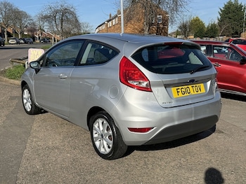 Used Ford Fiesta 2010 for sale - 77693894: Photo