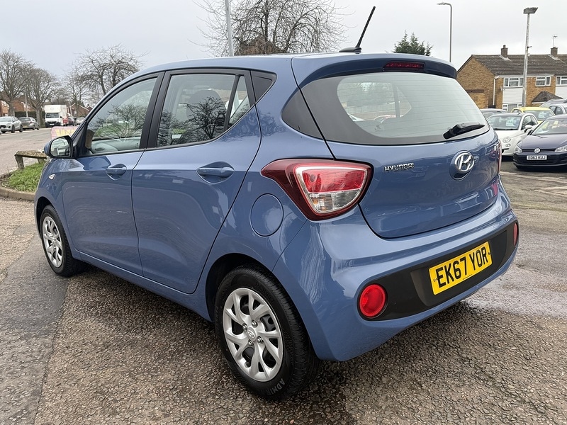 Used Hyundai i10 2017 for sale - 77465330: Photo 4