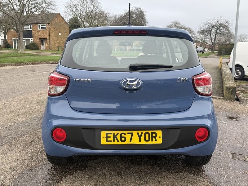 Used Hyundai i10 2017 for sale - 77465330: Photo 5