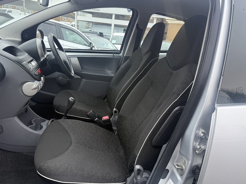 Used Peugeot 107 2011 for sale - 77250823: Photo 12