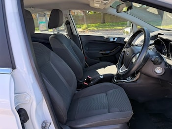 Used Ford Fiesta 2016 for sale - 78370363: Photo