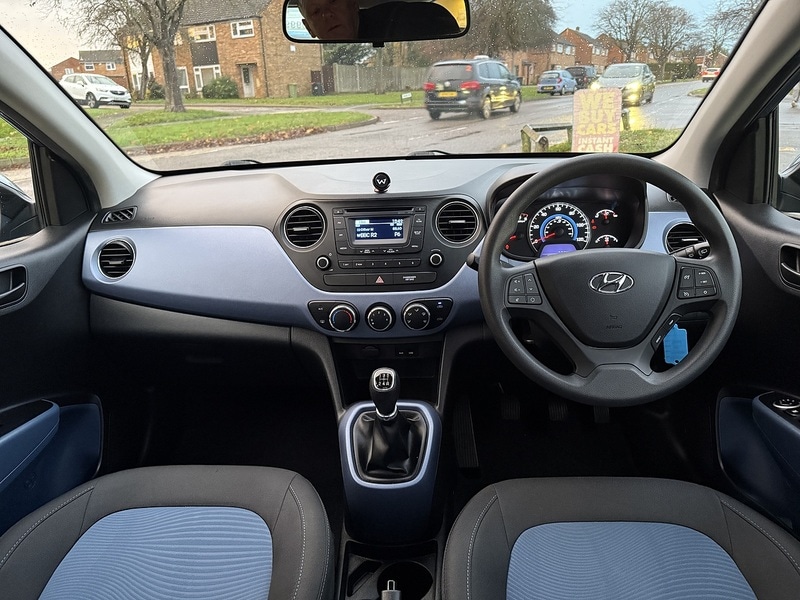 Used Hyundai i10 2015 for sale - 76740854: Photo 10