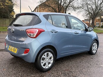 Used Hyundai i10 2015 for sale - 76740854: Photo