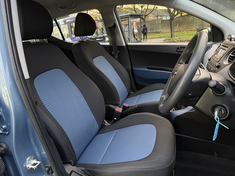 Used Hyundai i10 2015 for sale - 76740854: Photo 8