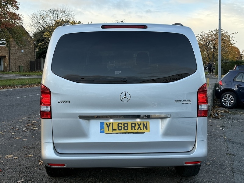 Used Mercedes-Benz Vito 2018 for sale - 76368270: Photo 4