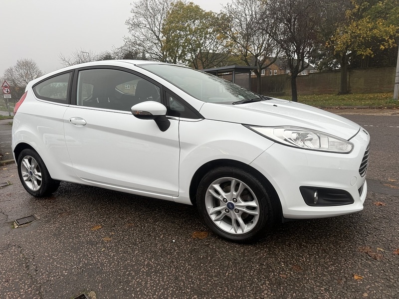 Used Ford Fiesta 2015 for sale - 76582970: Photo 3