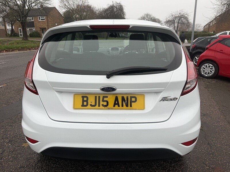 Used Ford Fiesta 2015 for sale - 76582970: Photo 5