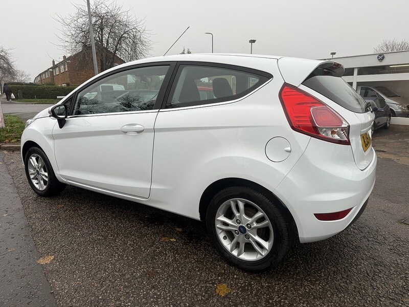 Used Ford Fiesta 2015 for sale - 76582970: Photo 6