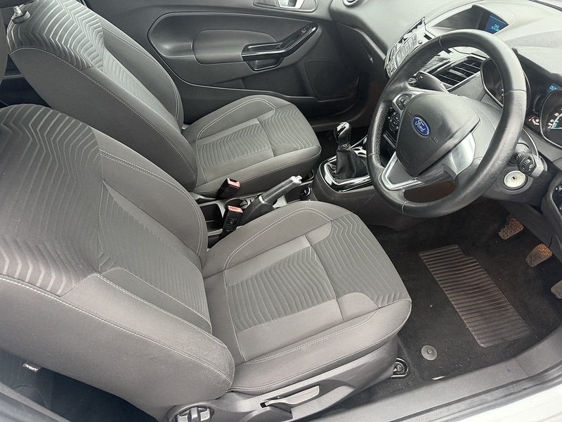 Used Ford Fiesta 2015 for sale - 76582970: Photo 8