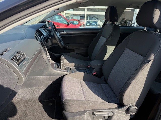 Used Volkswagen Golf 2013 for sale - 77717825: Photo 11