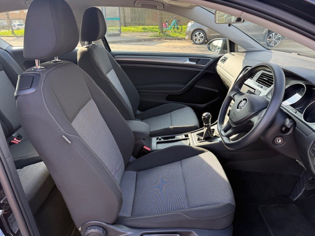 Used Volkswagen Golf 2013 for sale - 77717825: Photo 8