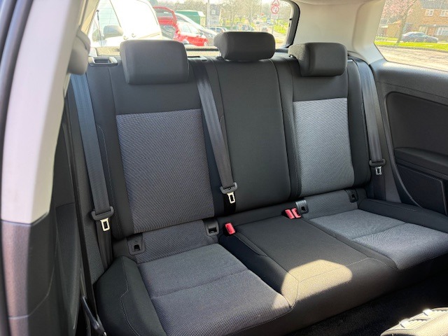 Used Volkswagen Golf 2013 for sale - 77717825: Photo 9