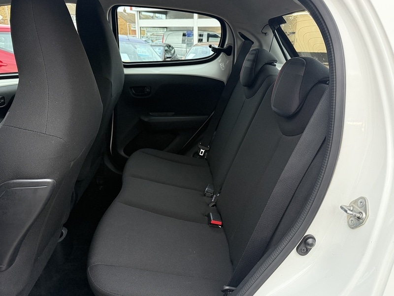 Used Peugeot 108 2015 for sale - 76417971: Photo 14