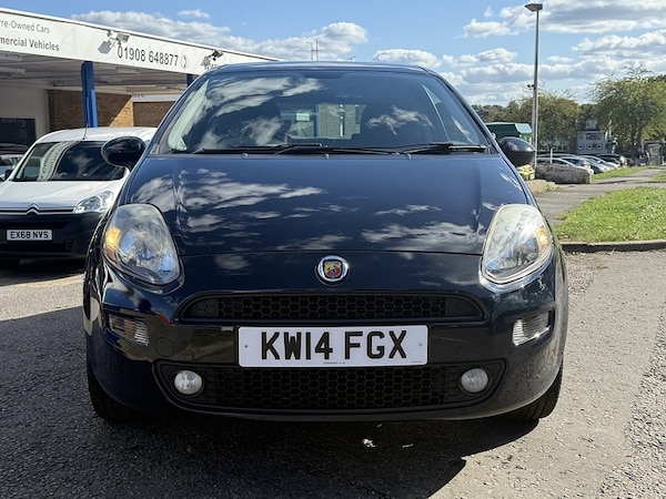 Used Fiat Punto 2014 for sale - 74626147: Photo 2