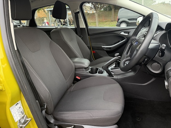 Used Ford Focus 2012 for sale - 76148380: Photo 8